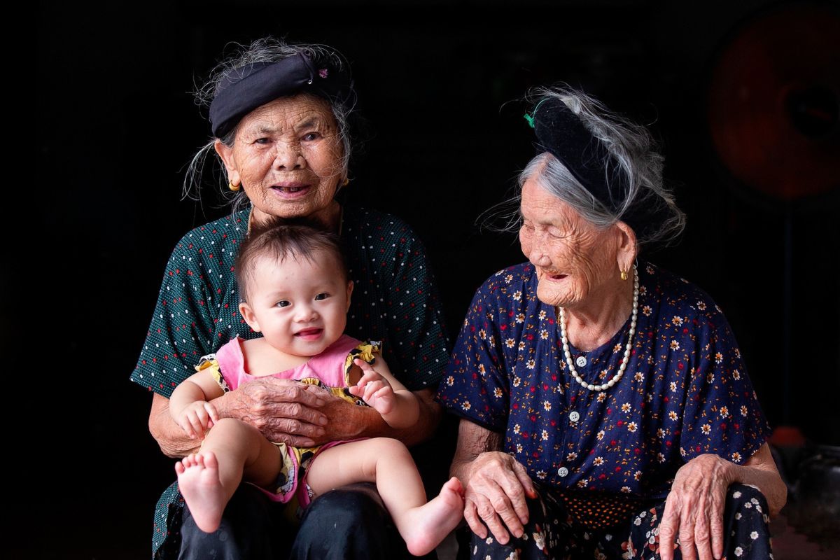 Ấm áp yêu thương trong vòng tay gia đình Ấm áp yêu thương trong vòng tay gia đình