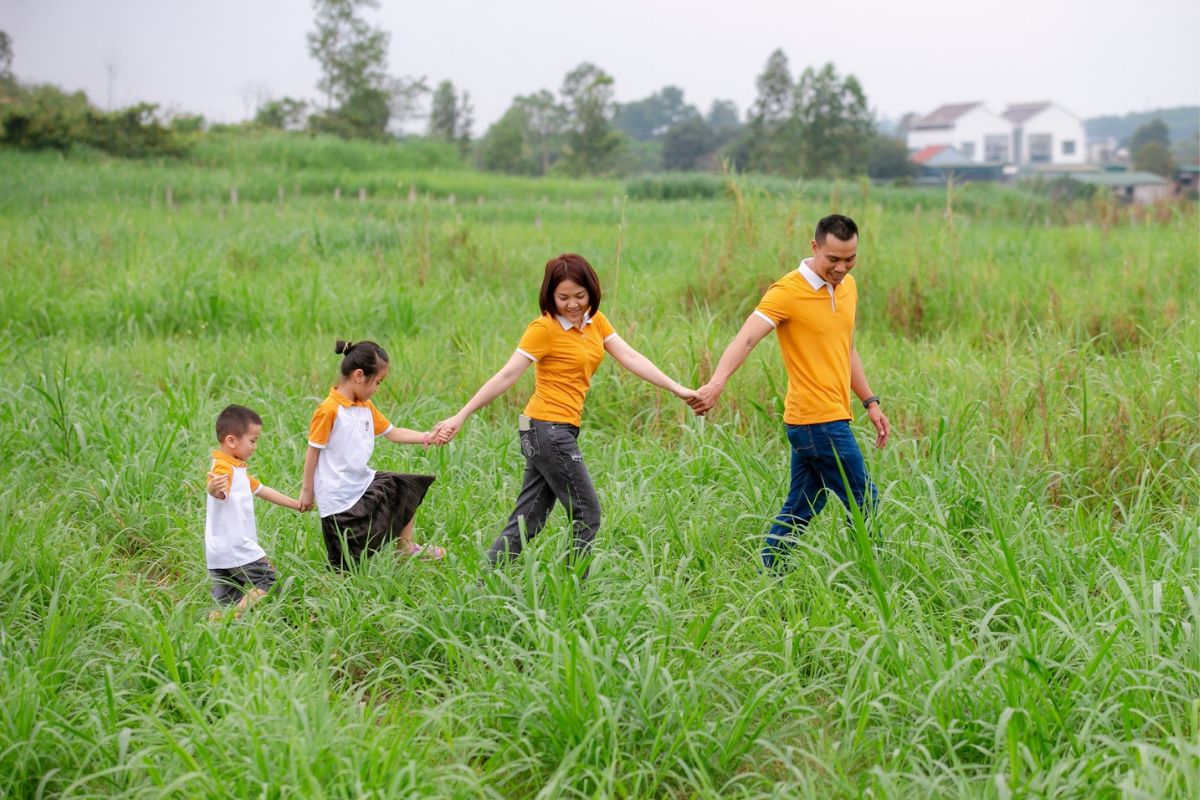 Ấm áp yêu thương trong vòng tay gia đình Ấm áp yêu thương trong vòng tay gia đình